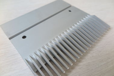 6063 High Power Silver Aluminum Extruded Heat Sink , Large Aluminum Heat Sink